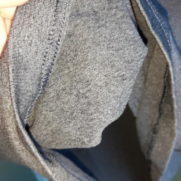 Reebok Play Warm Mock Neck Activewear Top Layer Grey Running Workout Size M - Picture 6 of 13